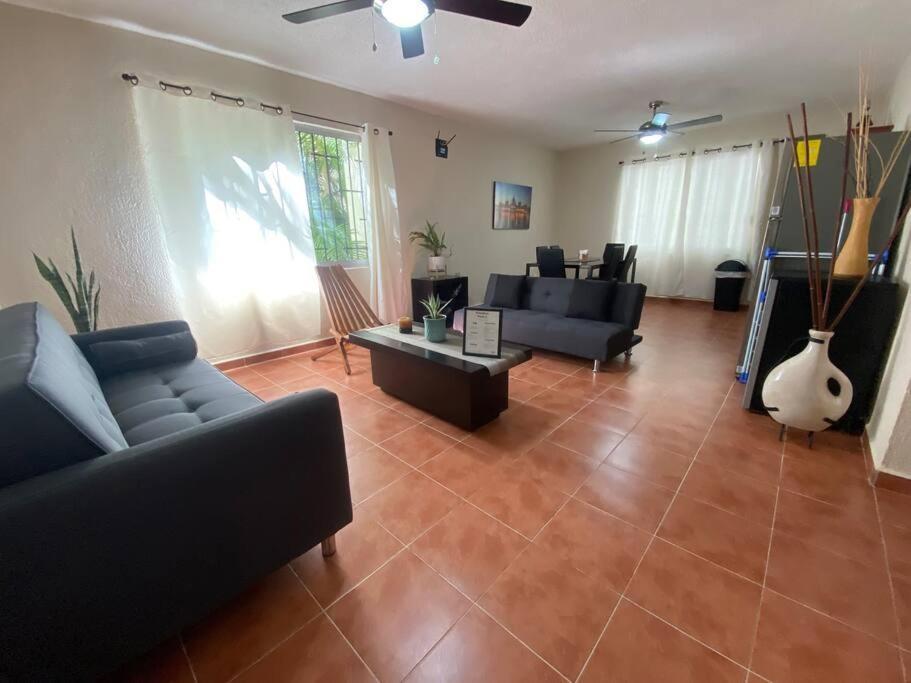 Peach35 Apartamento Centrico, 5 Min De La Playa Cancún Exteriör bild